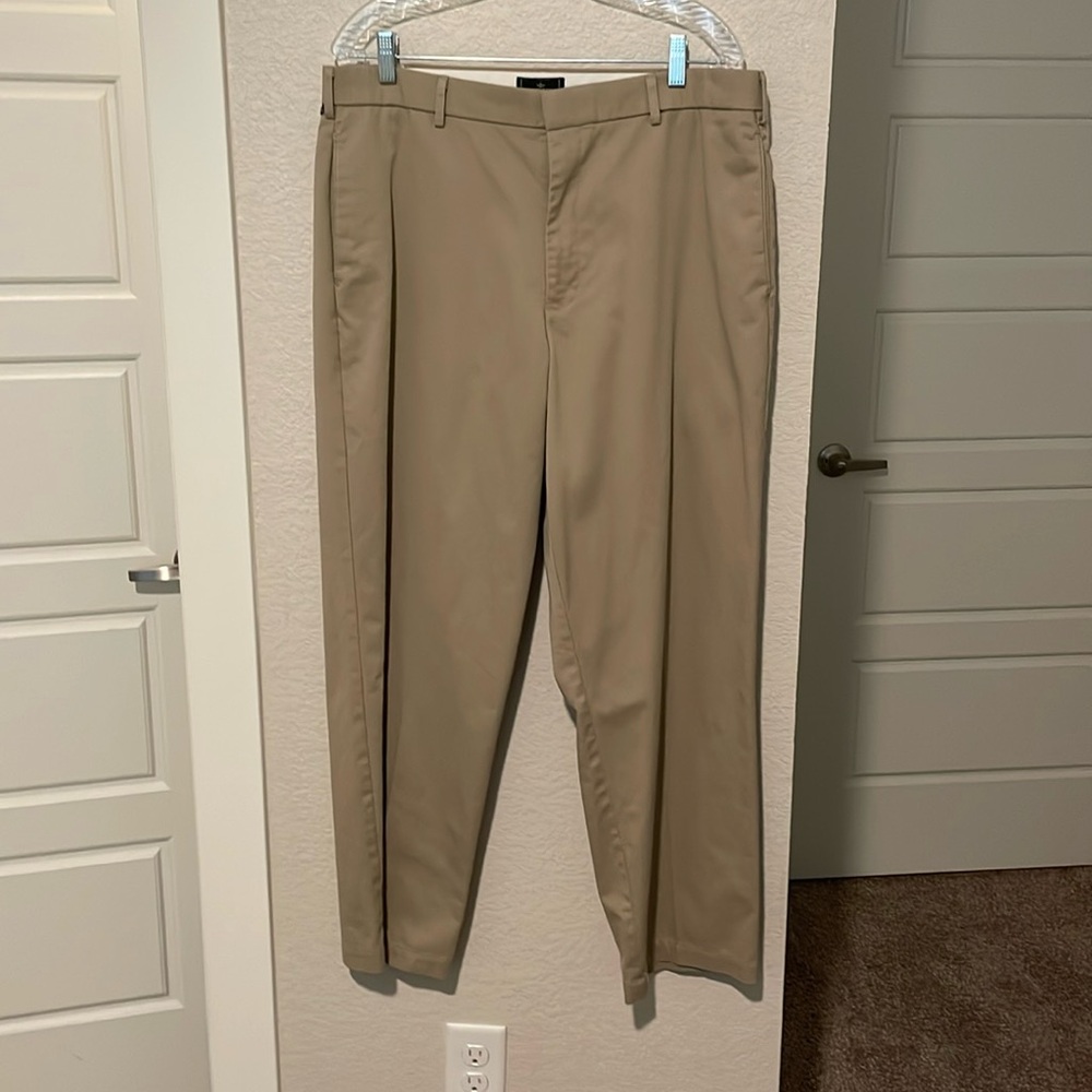 DOCKERS KHAKI DRESS PANT 36W 30 L